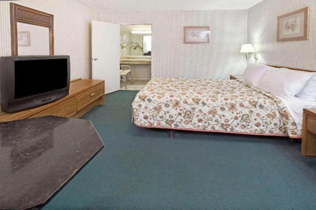 Knights Inn South Houston Tx Extérieur photo